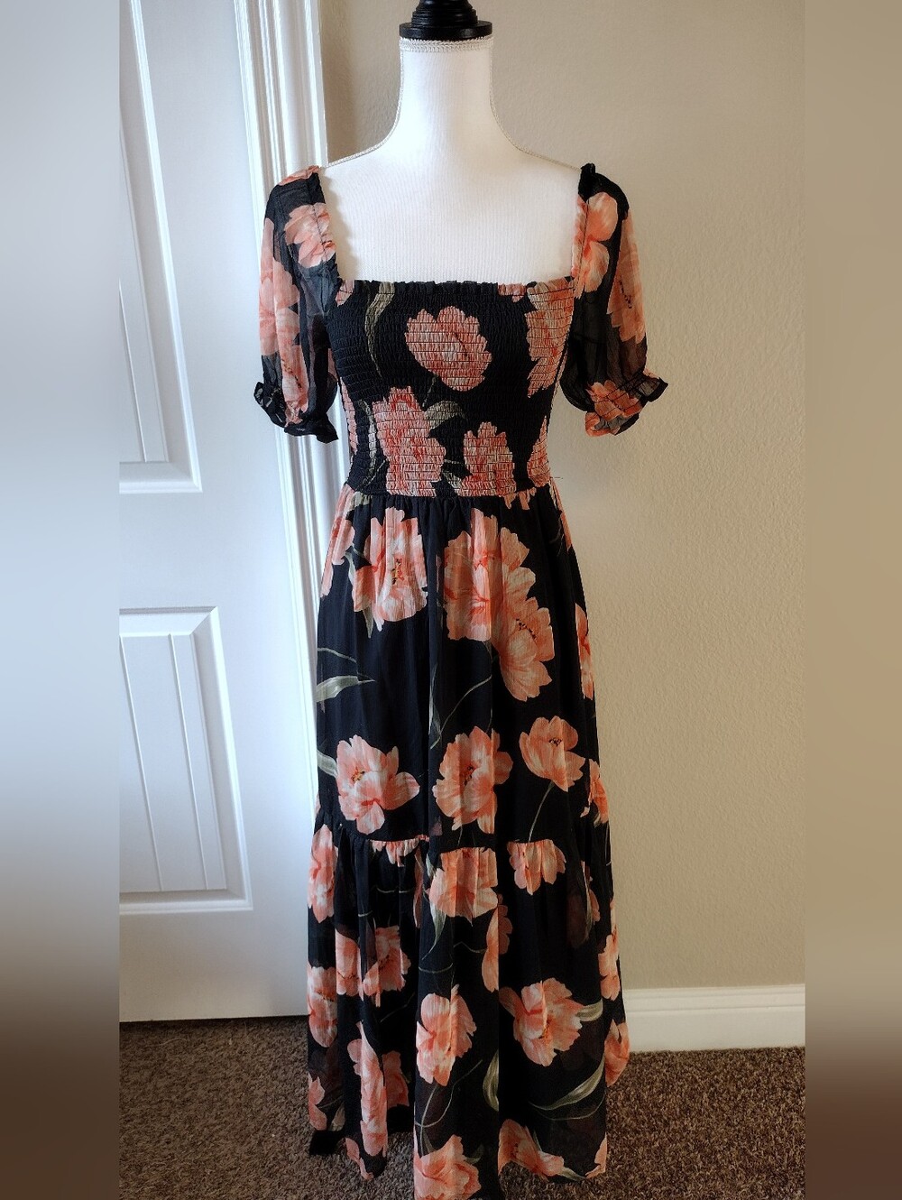 NWOT Patrons Of Peace Floral Fit And Flow Maxi Dress
